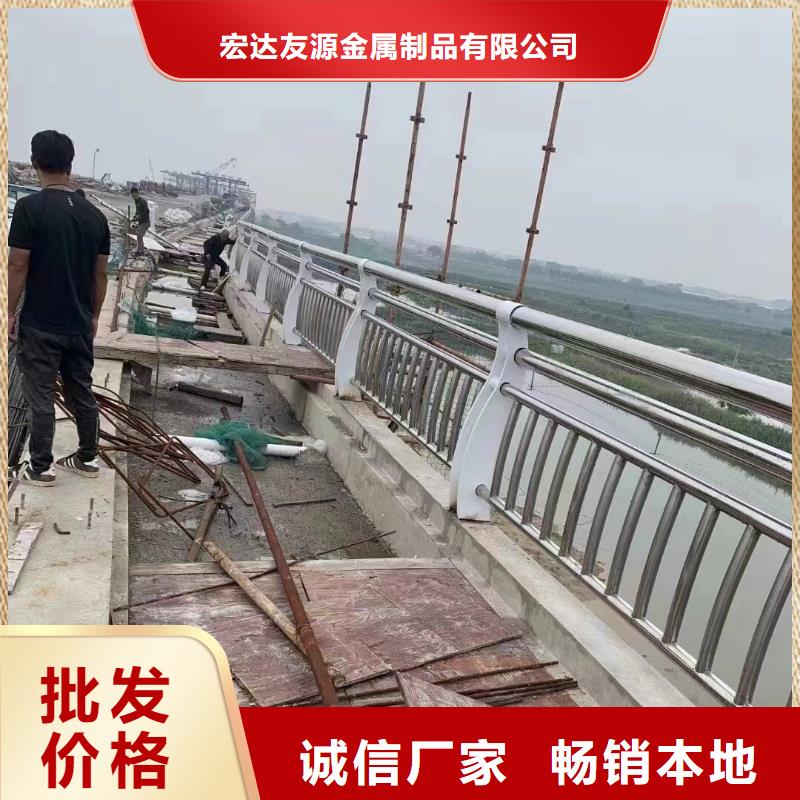 Q355B防撞護(hù)欄專業(yè)設(shè)計(jì)