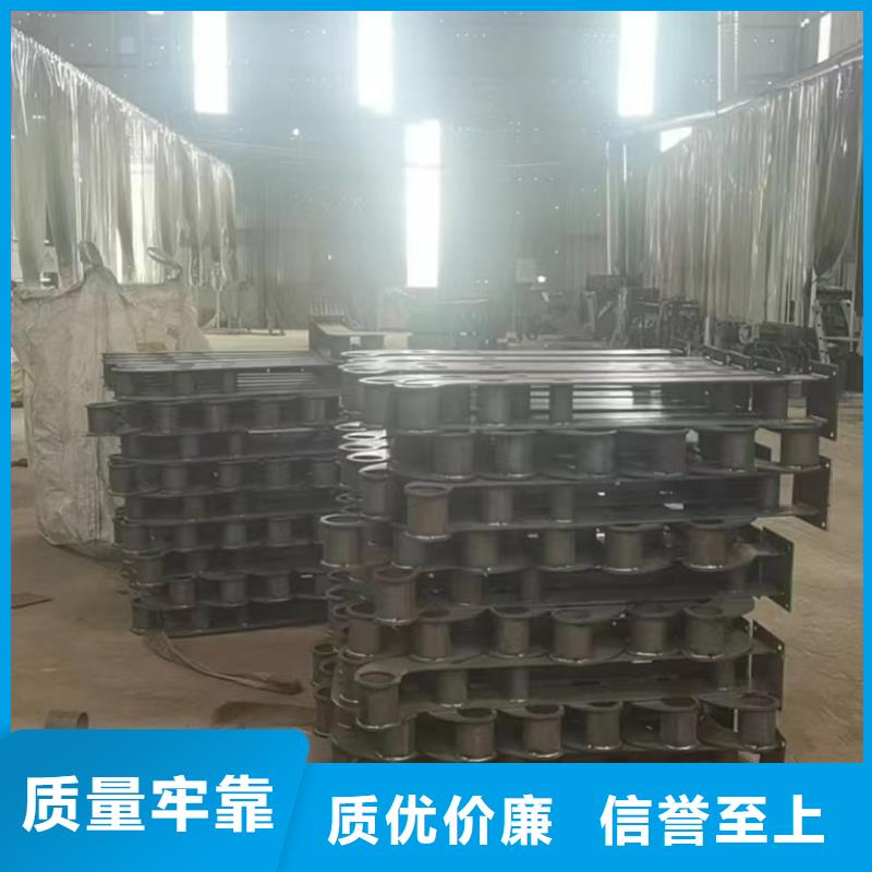 金屬梁柱式中央防撞護(hù)欄