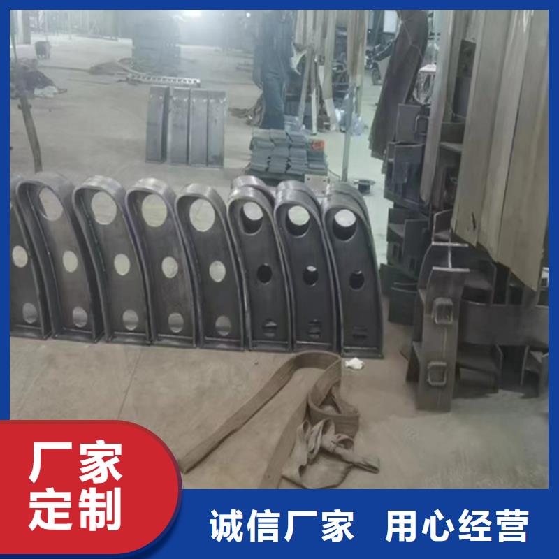 不銹鋼復合管護欄生產廠家、不銹鋼復合管護欄生產廠家生產廠家-價格合理