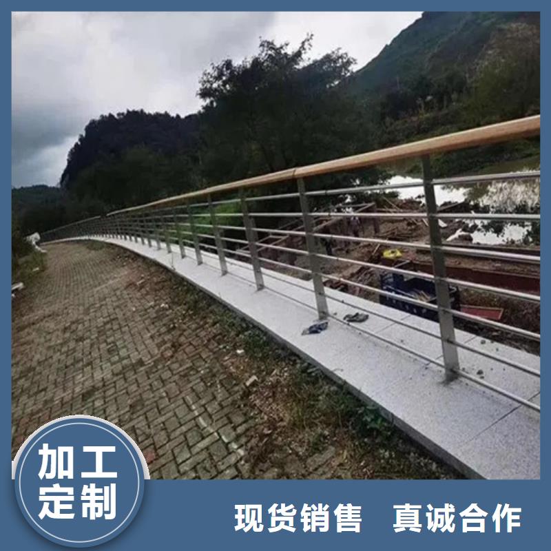 新聞：高速防撞護欄廠家廠家