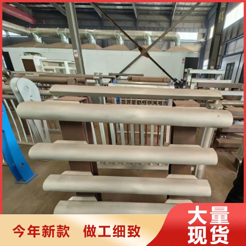誠(chéng)信的304不銹鋼橋梁防撞護(hù)欄廠家
