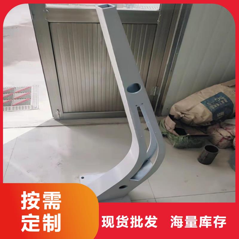 規(guī)格齊全的噴塑碳鋼橋梁防撞護(hù)欄生產(chǎn)廠家