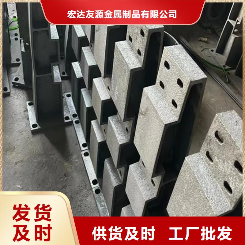 現(xiàn)貨供應(yīng)高架大橋欄桿_品牌廠家
