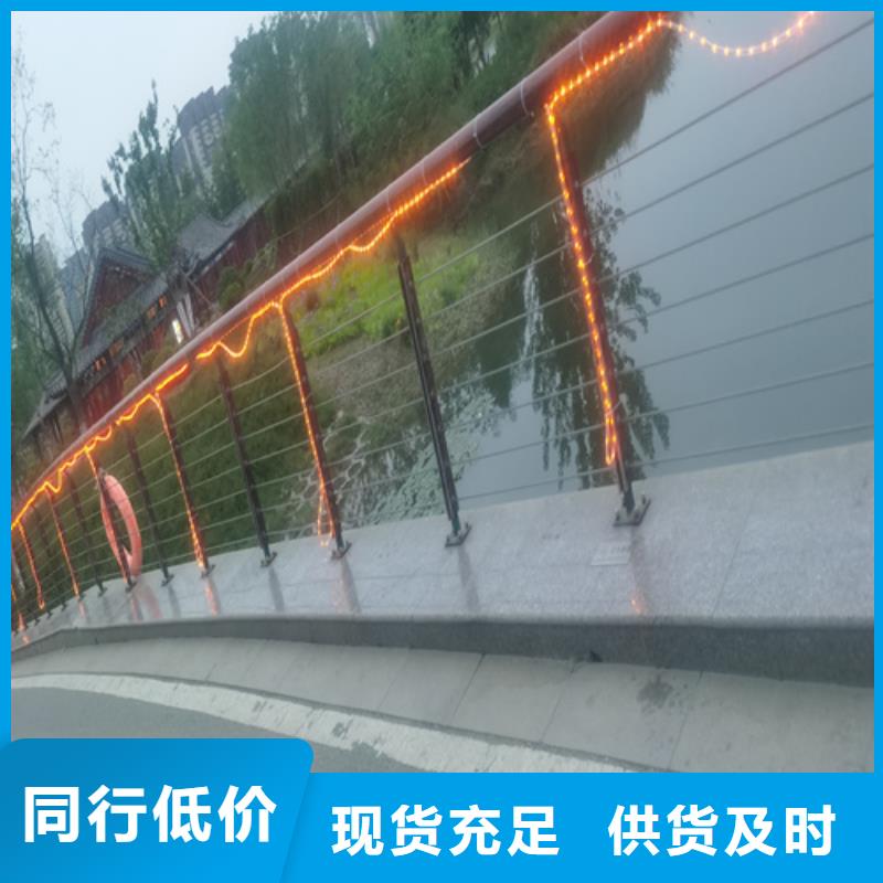 現(xiàn)貨供應(yīng)各類護(hù)欄圖片_廠家/供應(yīng)