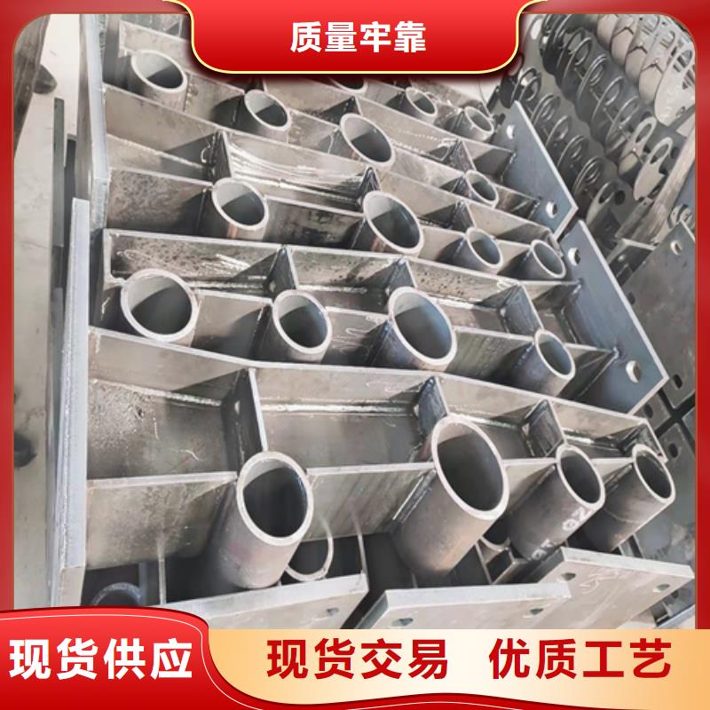 Q355D防撞道路護欄滿足施工要求