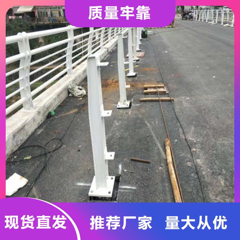 質(zhì)量優(yōu)的防撞護欄清洗車實體廠家
