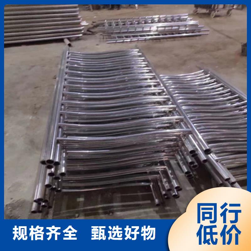 鑄鋼防撞護(hù)欄廠商