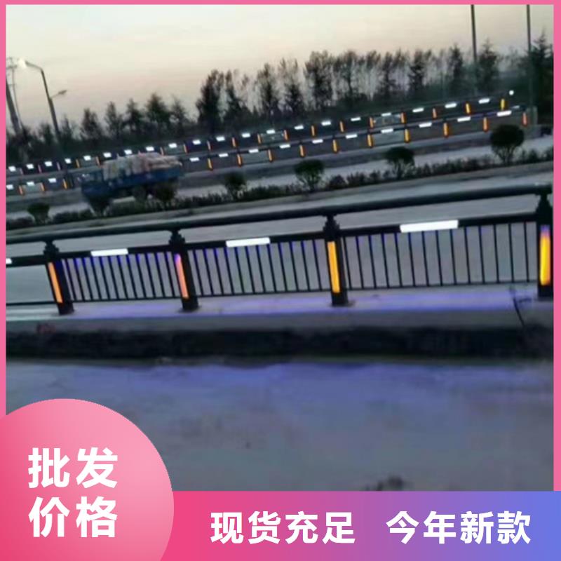 重信譽防撞護欄施工臺車供應廠家