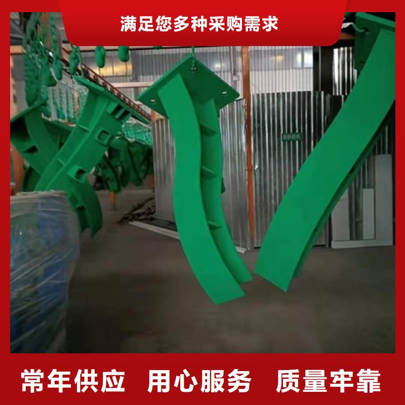 高速防撞護(hù)欄廠家物超所值