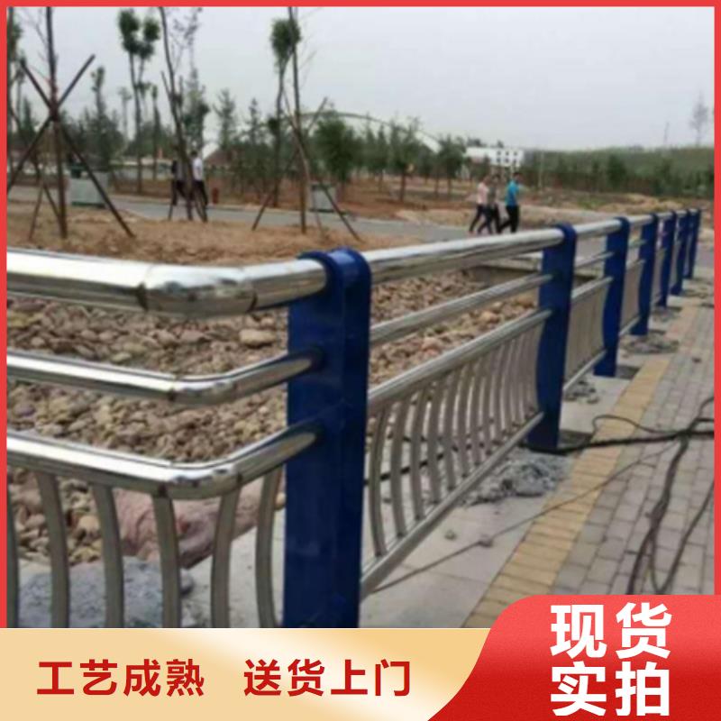不銹鋼橋梁護(hù)欄欄桿鑄造金品