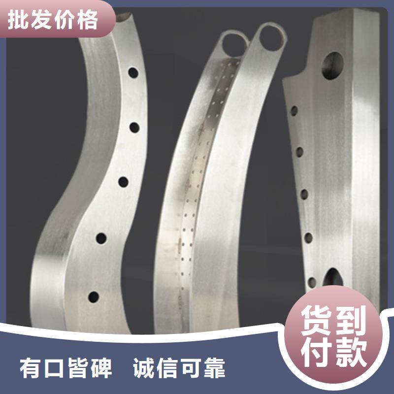 不銹鋼橋梁護(hù)欄定制廠家周期短價格優(yōu)