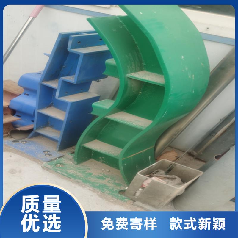 河道護欄碳素復合管價格大量現(xiàn)貨