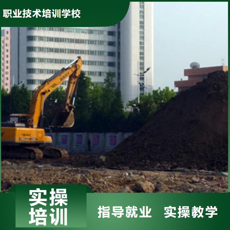 學挖掘機操作必選保定虎振報名電話