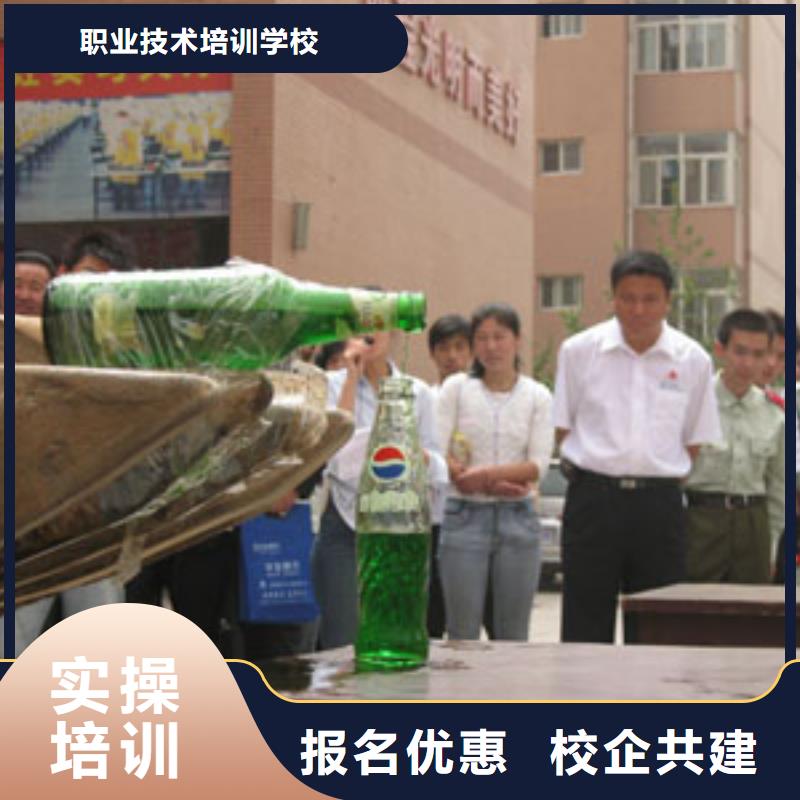 挖掘機考證培訓基地2025