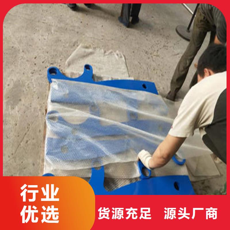 不銹鋼橋梁防撞護欄立柱廠家直銷