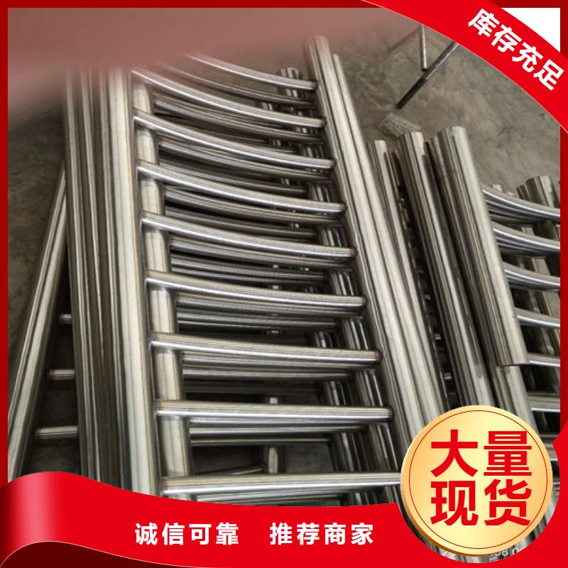 不銹鋼立柱精于質量