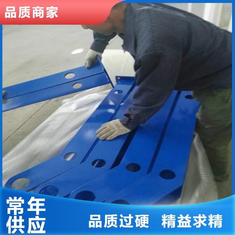 不銹鋼復(fù)合管護(hù)欄精細(xì)生產(chǎn)