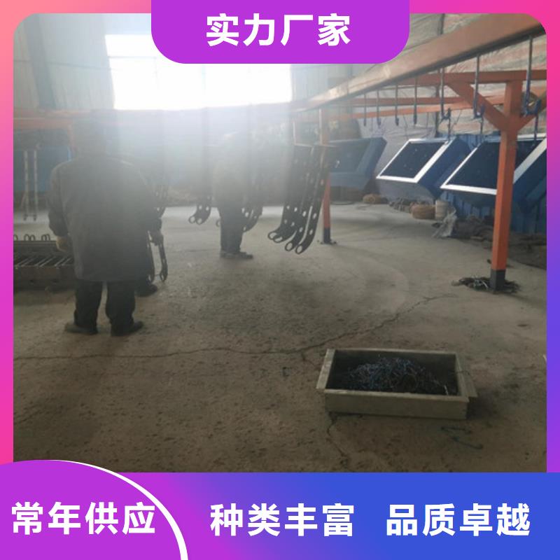 不銹鋼碳素鋼復合管橋梁護欄好貨不貴