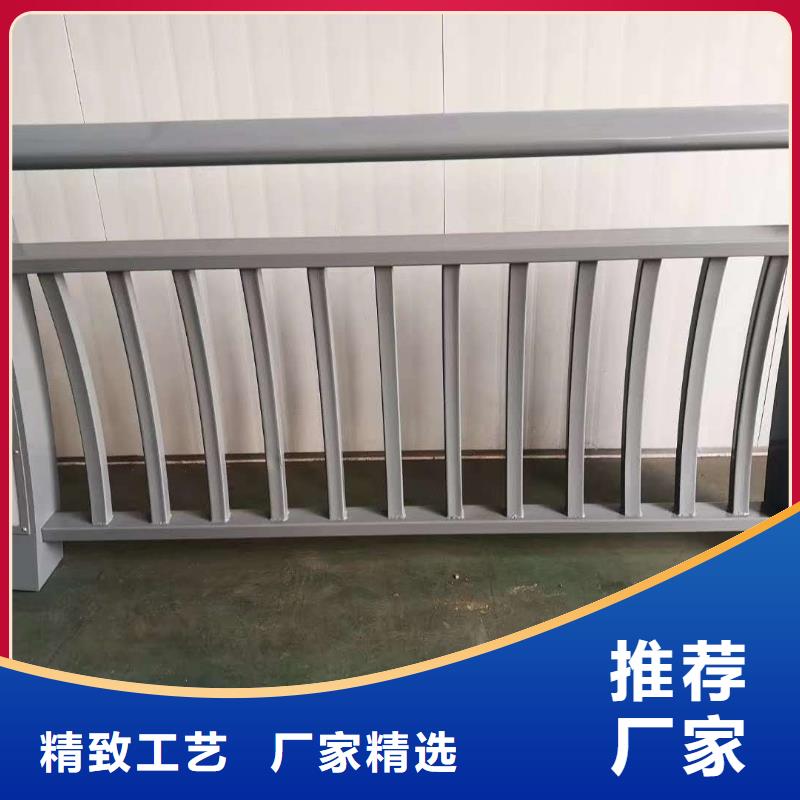304不銹鋼護欄品質(zhì)優(yōu)異