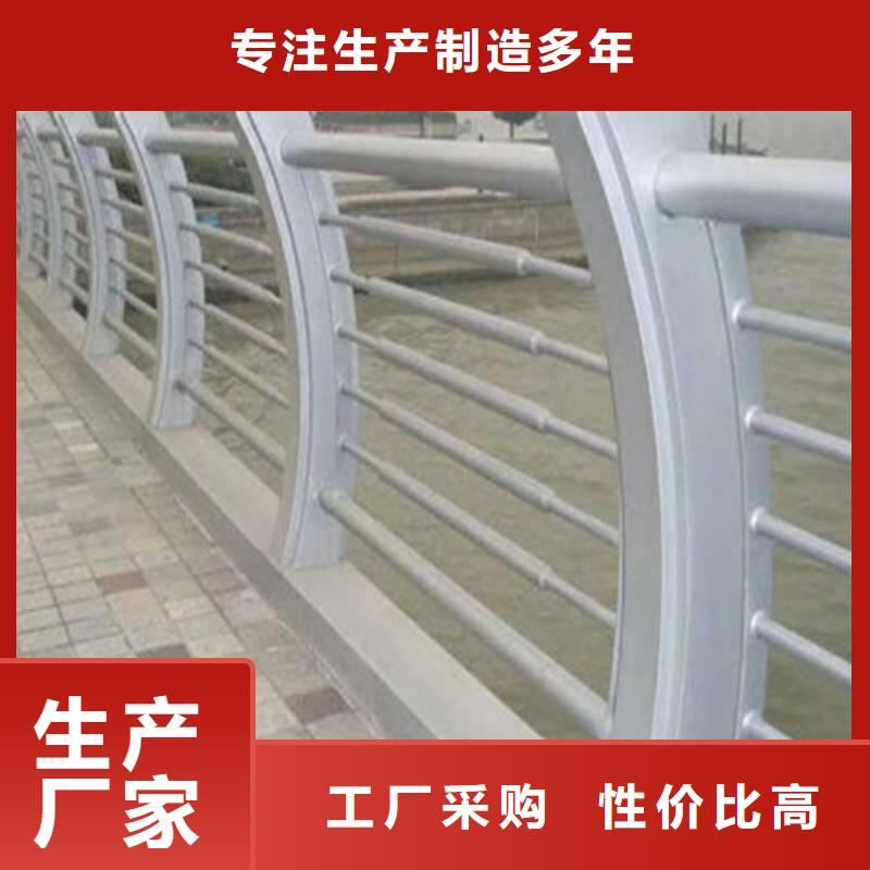 防撞護(hù)欄仿木護(hù)欄質(zhì)量?jī)?yōu)價(jià)格低