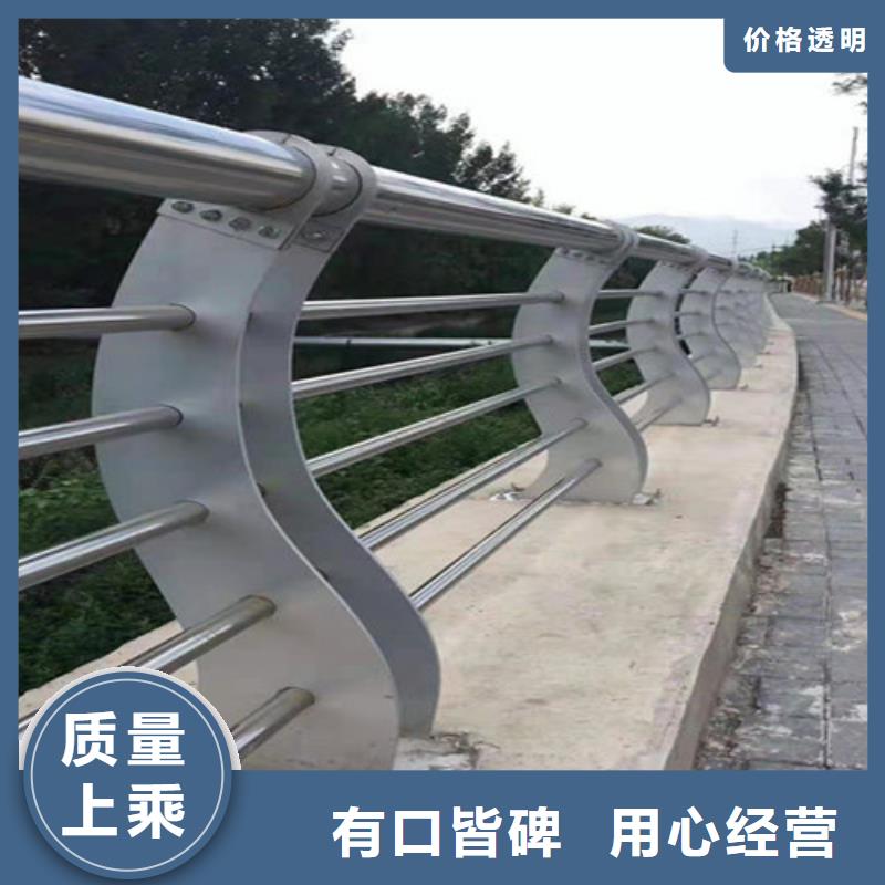 專業銷售國標三波防撞護欄-熱銷