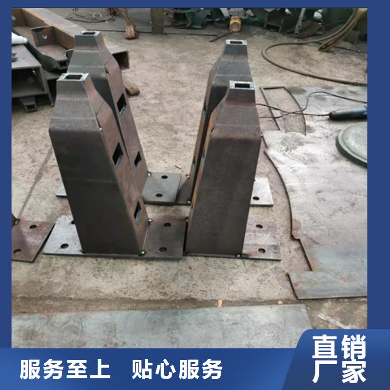 防撞護(hù)欄仿木護(hù)欄質(zhì)量?jī)?yōu)價(jià)格低