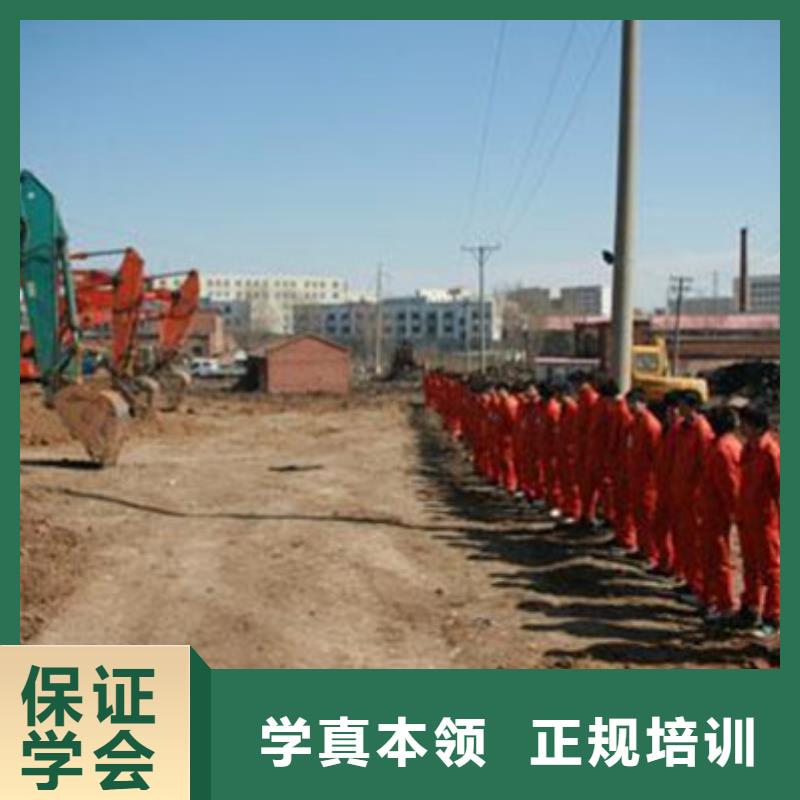 較好裝載機鏟車駕駛學校學叉車鏟車好嗎有前途嗎