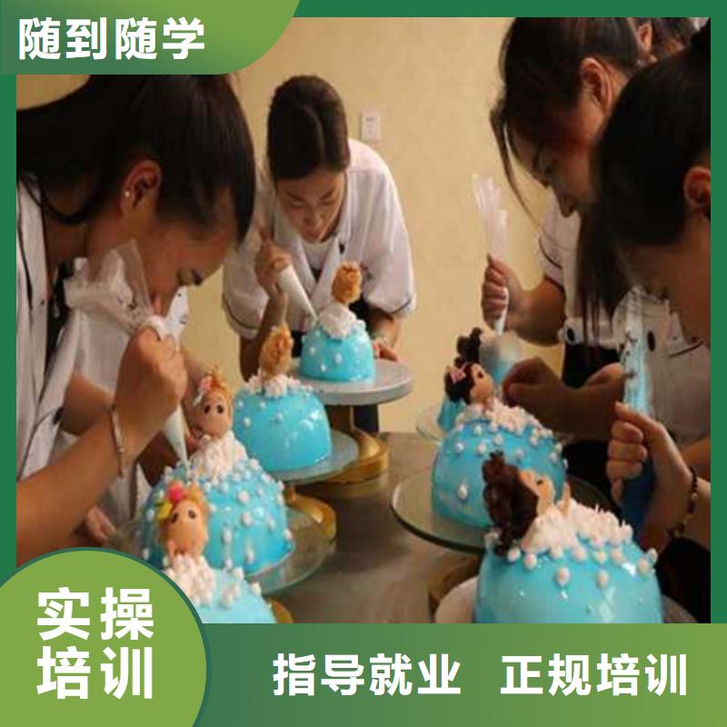 天天上手實操的西點學校|虎振學校怎么樣