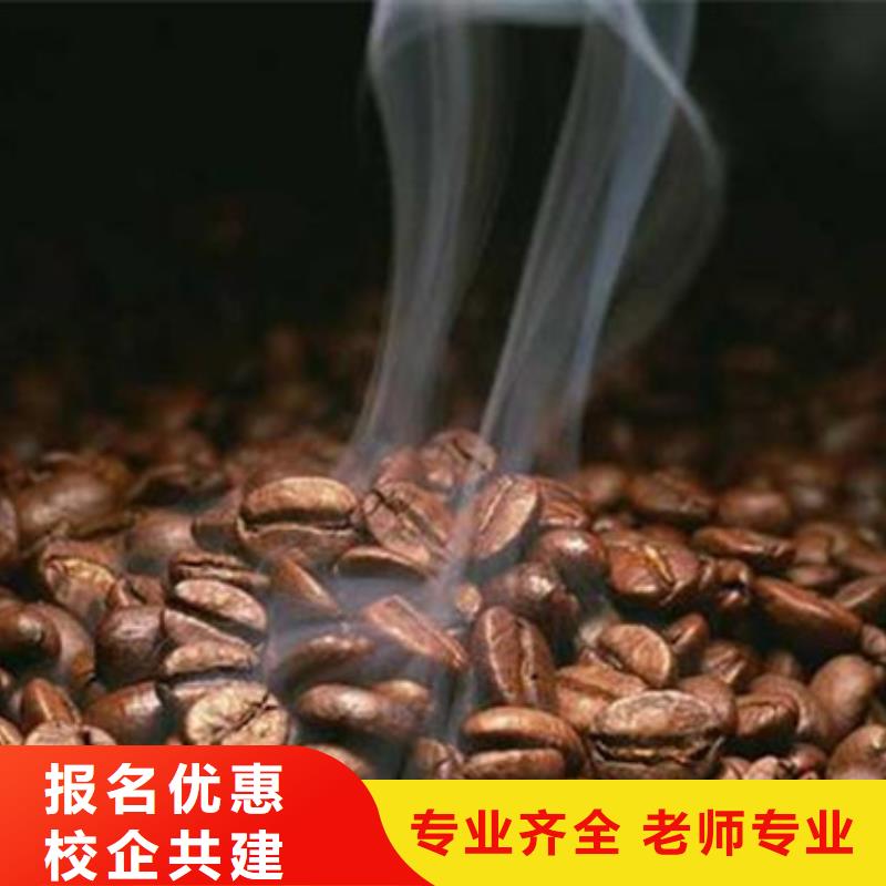 沽源西點烘焙培訓(xùn)學(xué)校女孩學(xué)西點有前途嗎