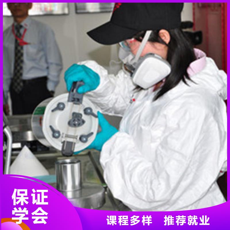 北戴河學汽車美容上什么技校好|能學汽車鈑金噴漆的學校