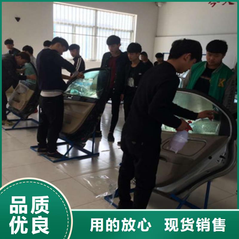 哪里學汽車鈑金噴漆好|汽車鈑金修復哪個技校好|