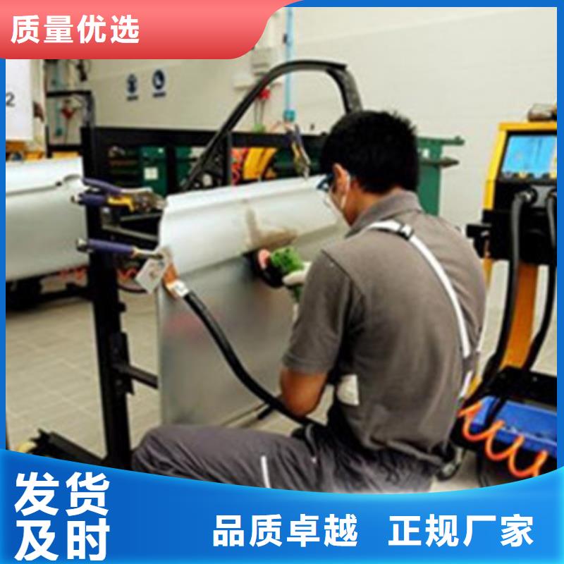 什么學校教汽車鈑金噴漆|虎振學校怎么樣