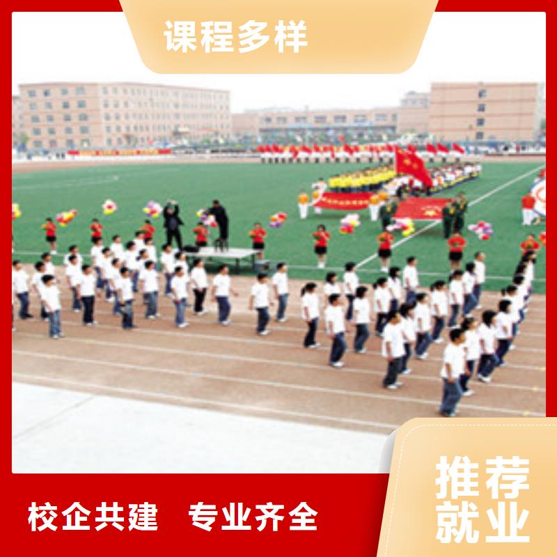 單招培訓_挖掘機鉤機駕駛培訓正規學校