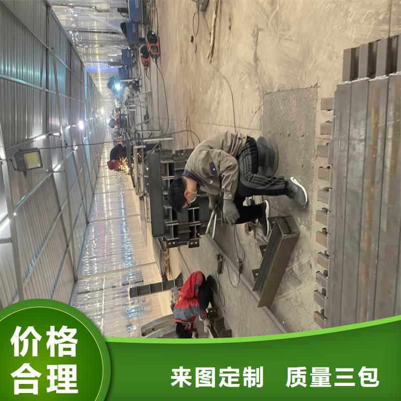 不銹鋼復合管護欄道路欄桿非標定制