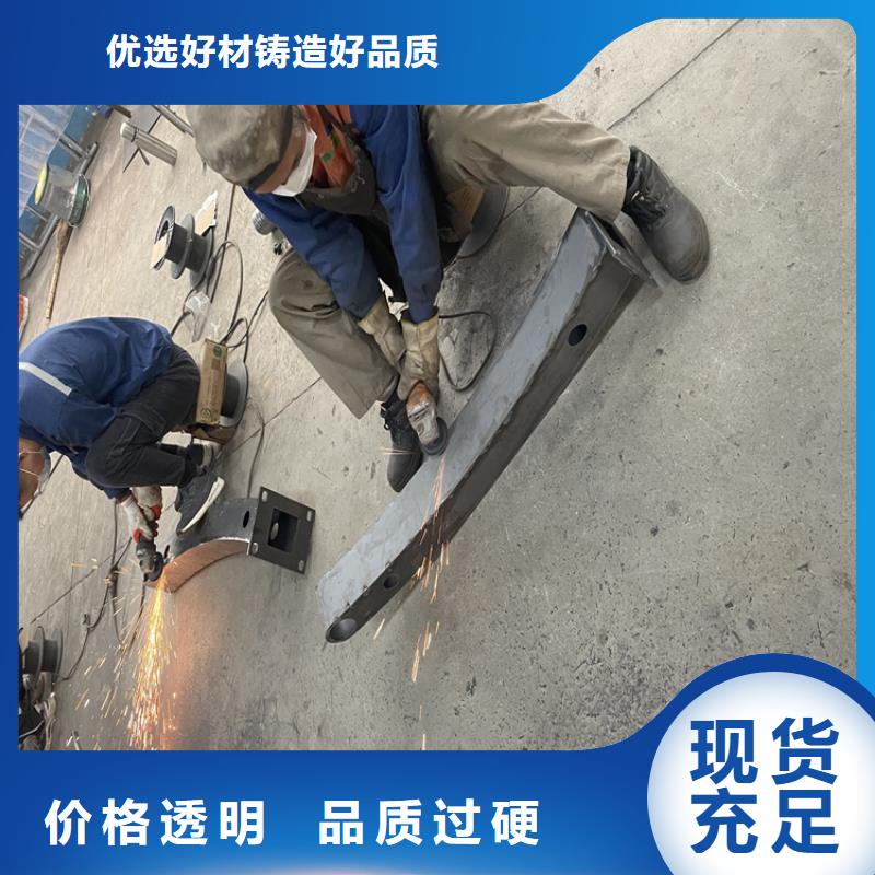 道路中間護欄噴塑鍍鋅