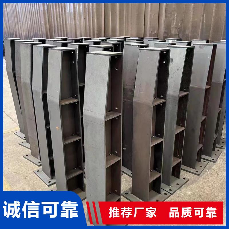 304不銹鋼復(fù)合管欄桿廠家-可來廠考察