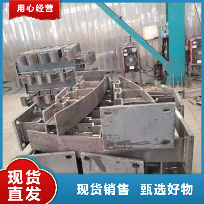 不銹鋼復(fù)合管護欄廠家批發(fā)價格