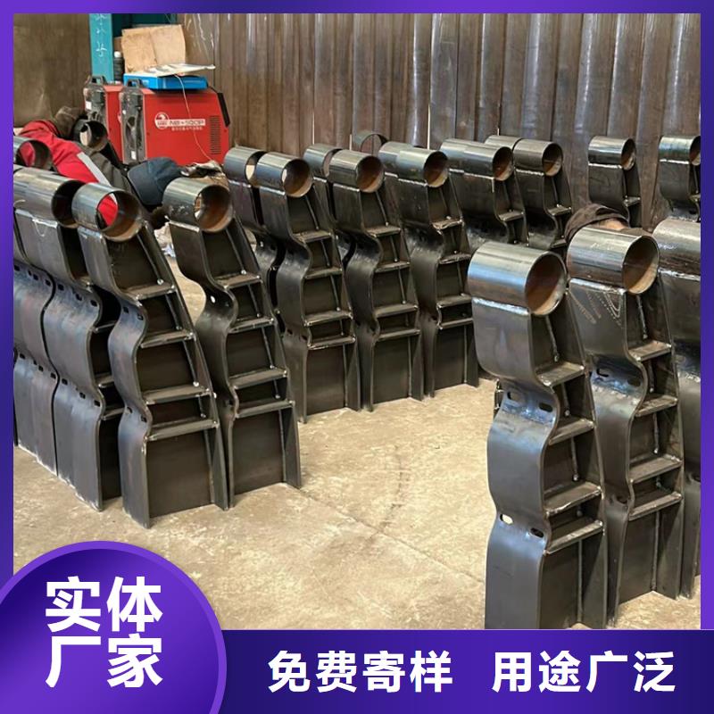 不銹鋼防撞欄桿生產廠家_規(guī)格齊全