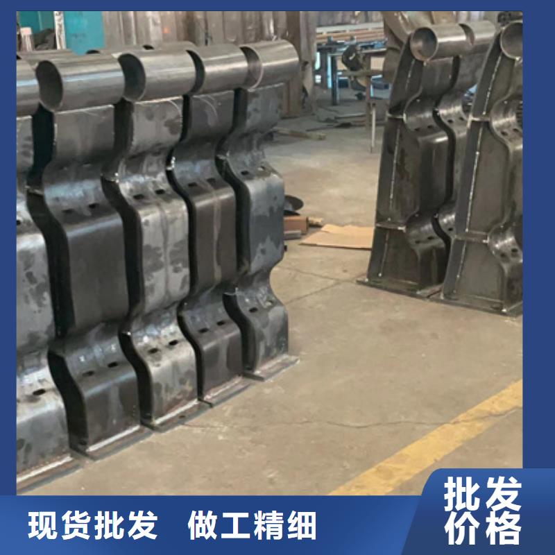 天橋不銹鋼樓梯扶手價格合理