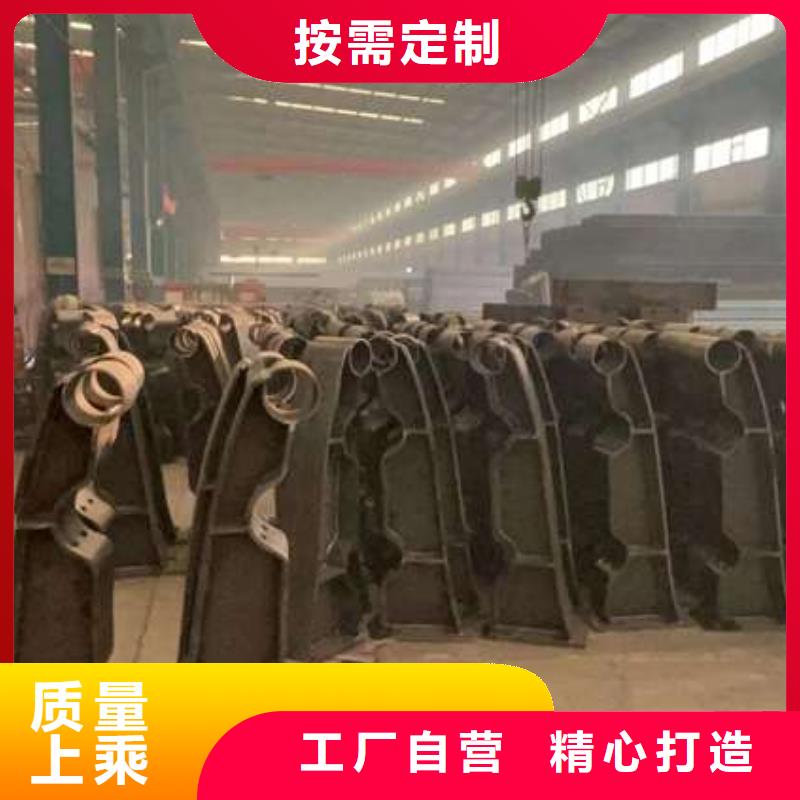 不銹鋼護欄立柱定做廠家聚晟廠家供應