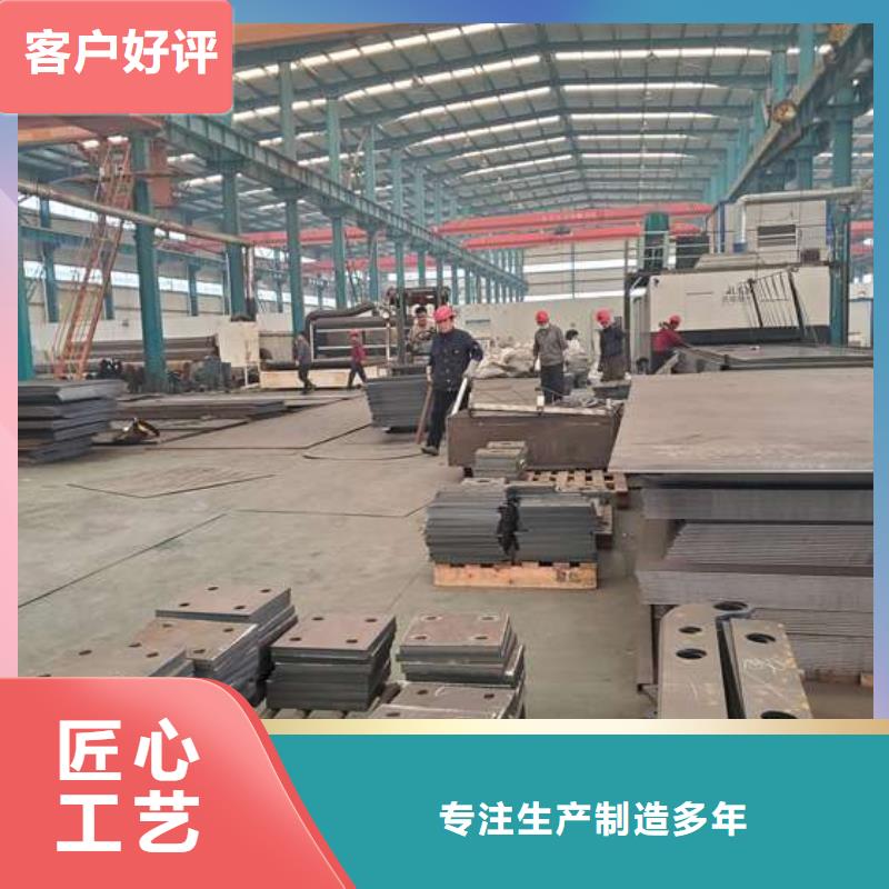 定做不銹鋼復(fù)合管人行道護欄的批發(fā)商
