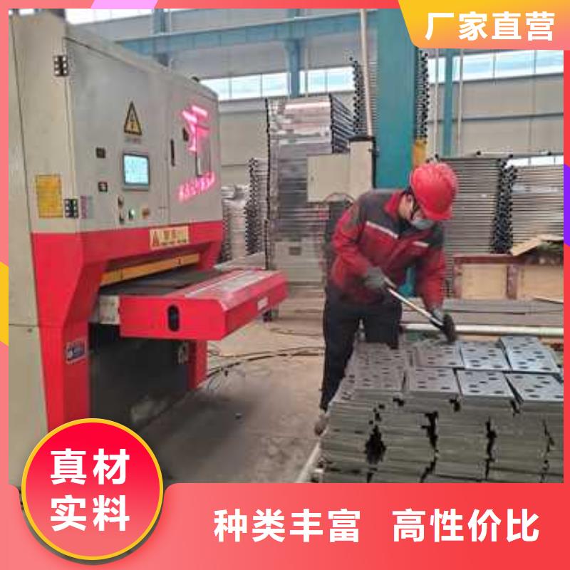 不銹鋼復合管道路護欄生產廠家-價格實惠