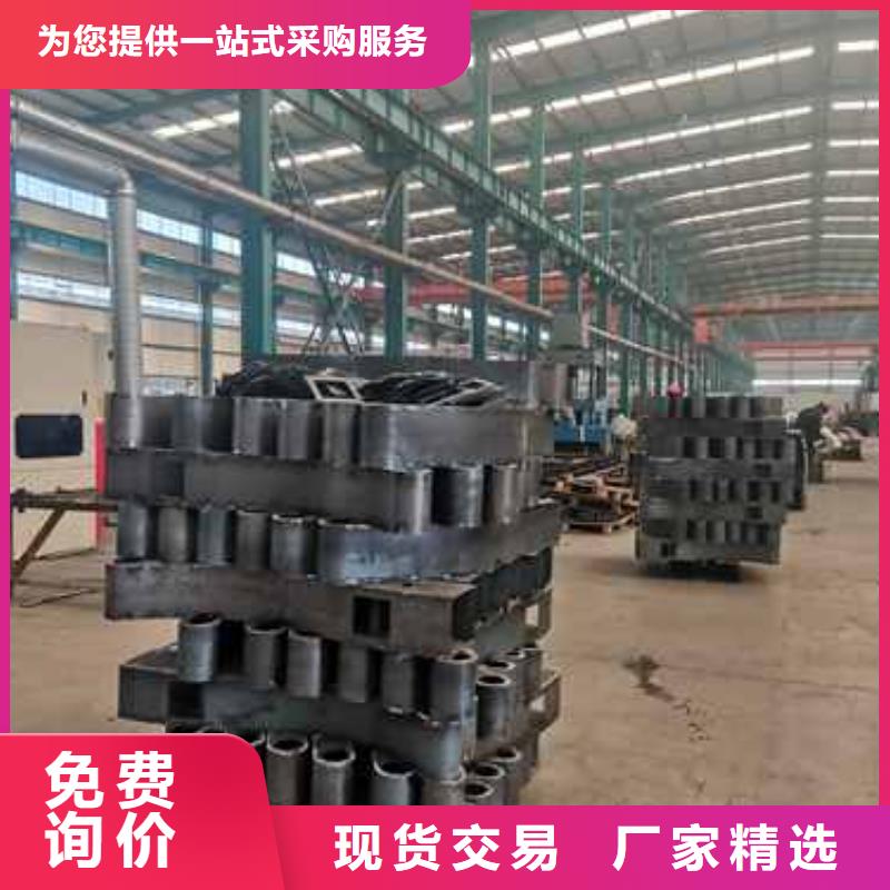 不銹鋼復合管道路護欄質量上乘