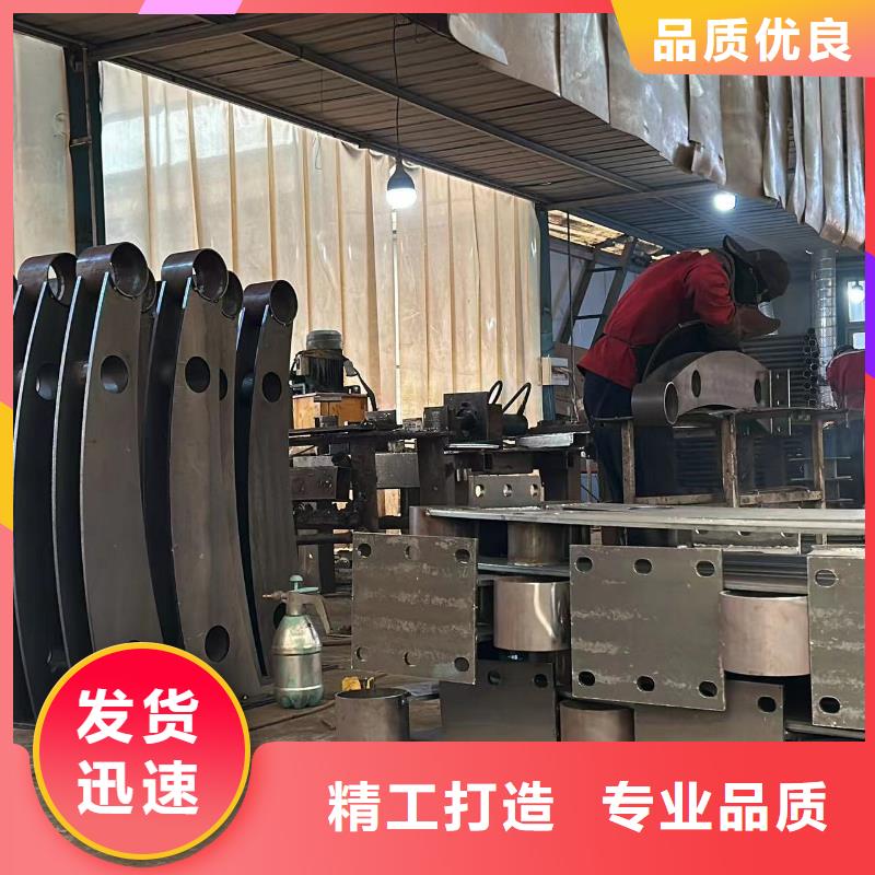 鋼索三橫梁防撞護欄廠家發(fā)貨迅速