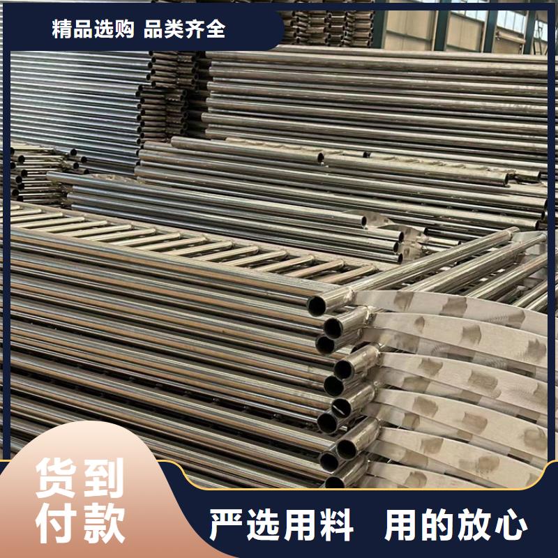 可信賴的橋梁機(jī)動(dòng)車道護(hù)欄生產(chǎn)廠家