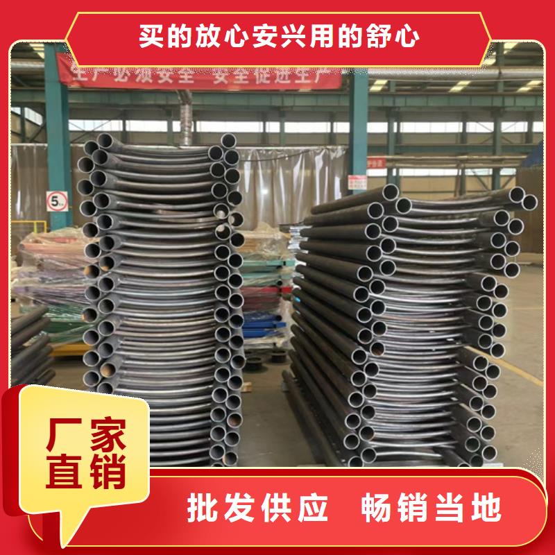 定制公路橋梁燈光欄桿的當(dāng)?shù)貜S家