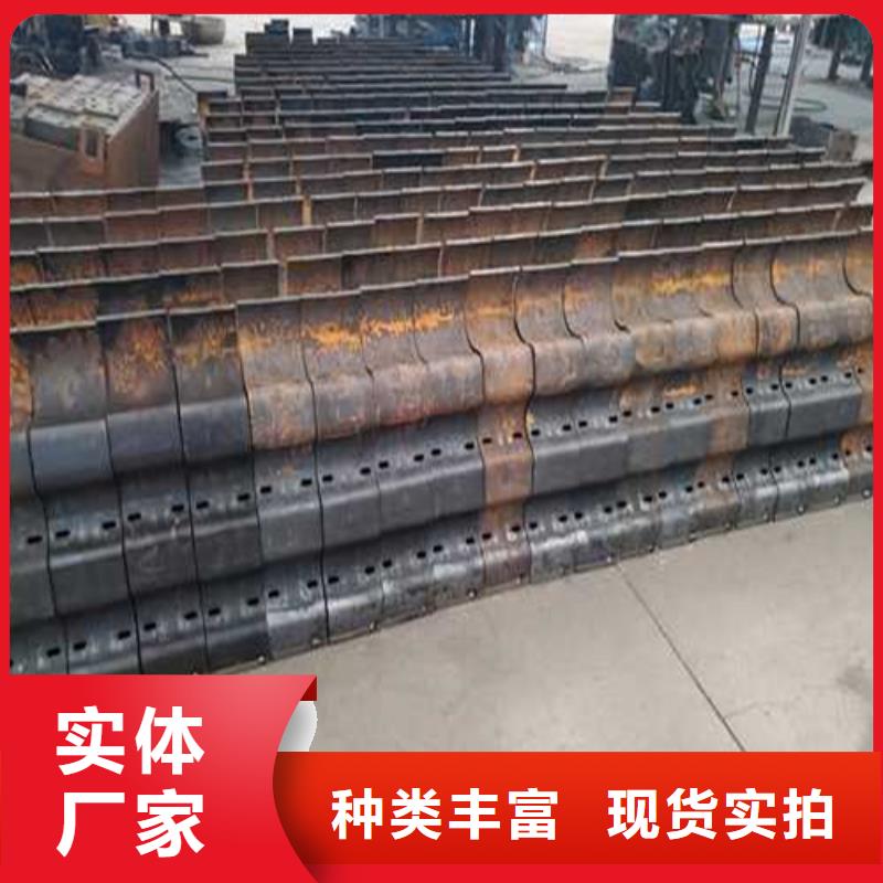 304不銹鋼碳素鋼復合管護欄參數詳情