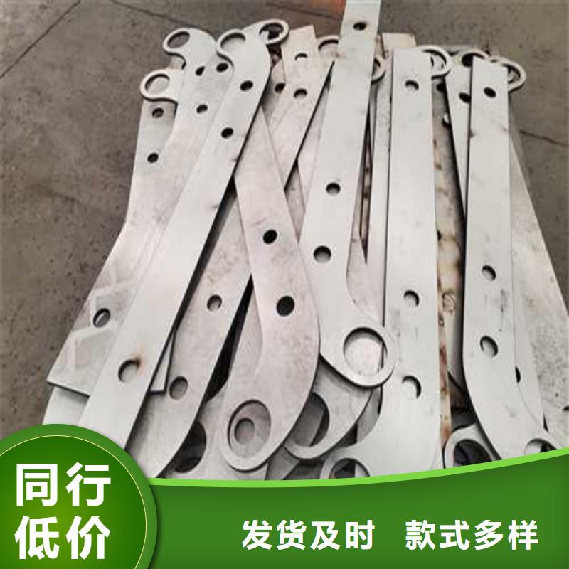 三橫梁防撞護(hù)欄工廠-廠家