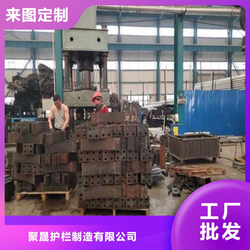 304不銹鋼碳素鋼復(fù)合管護(hù)欄公司歡迎您