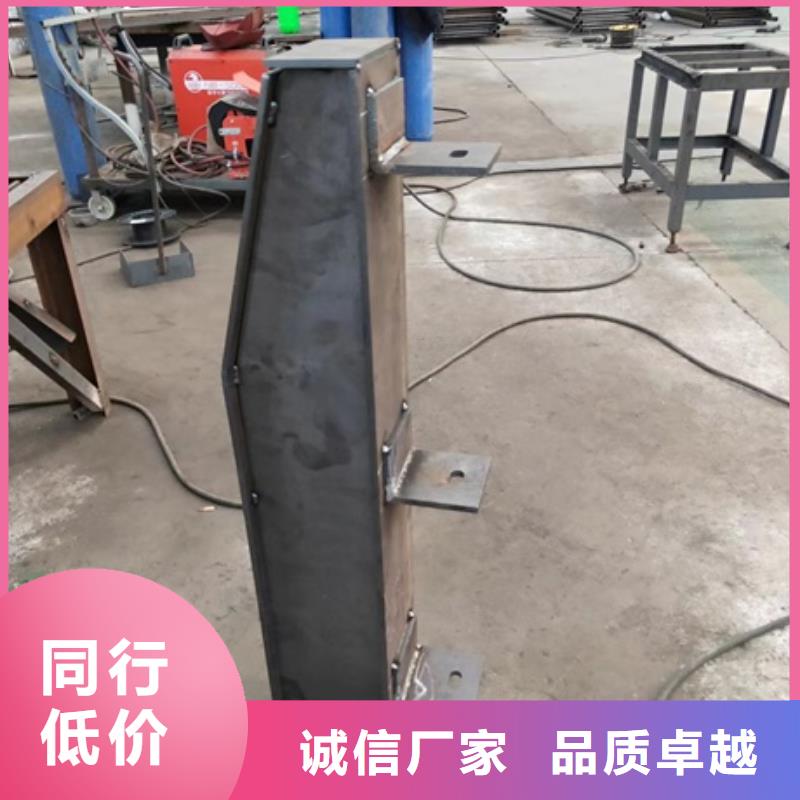 不銹鋼復(fù)合管護(hù)欄批發(fā)商
